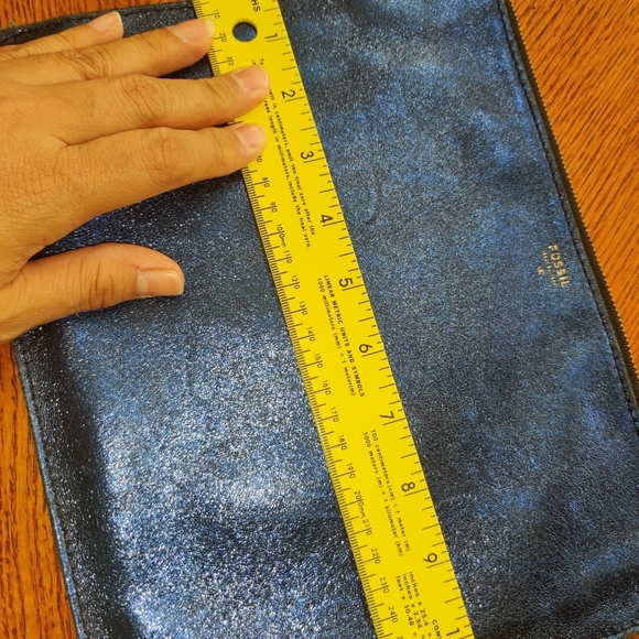 Fossil Metallic blue clutch - Picture 10 of 11